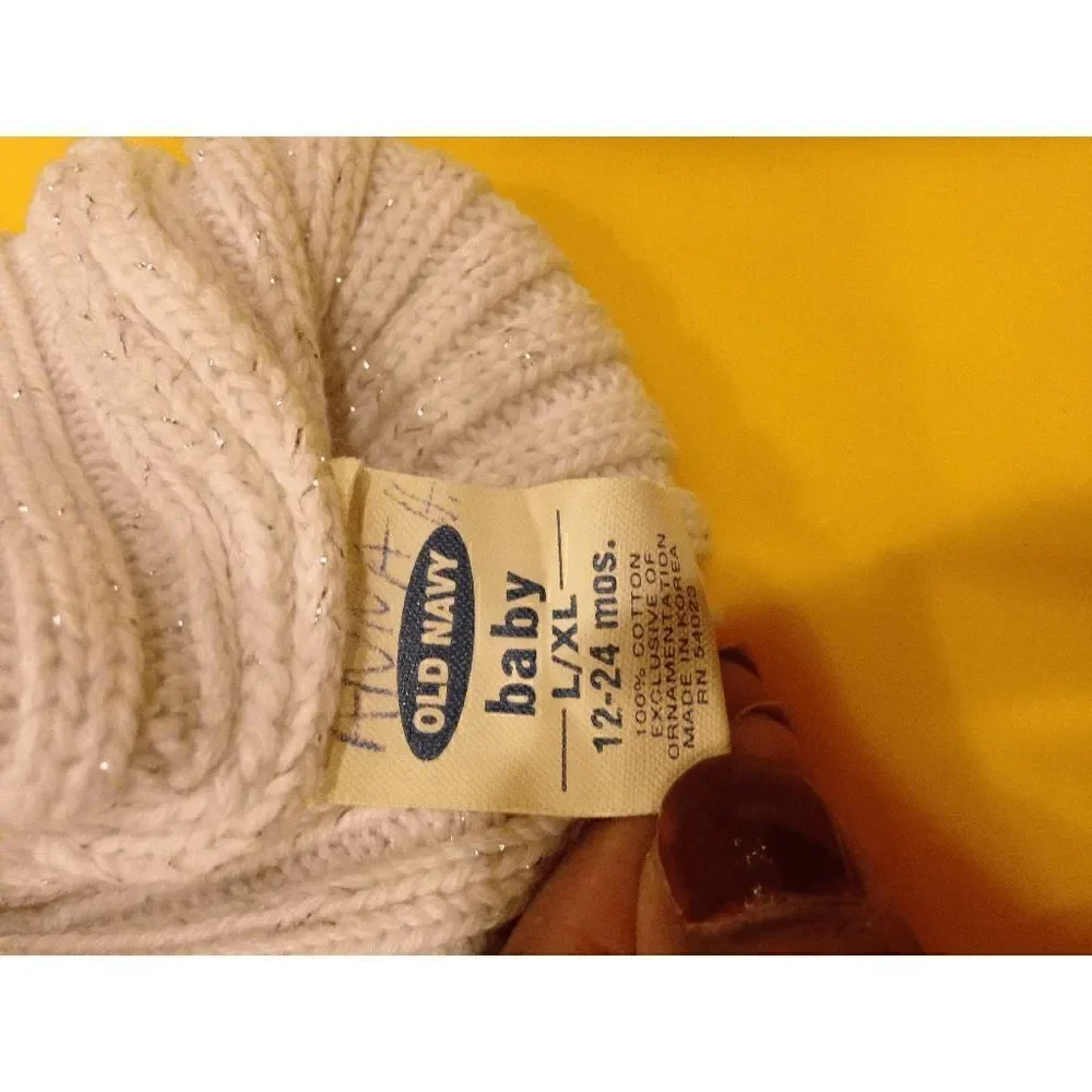 Old Navy Beanie White Crochet Bonnet Winter Knitted Hat Baby L/XL 100%Cotton